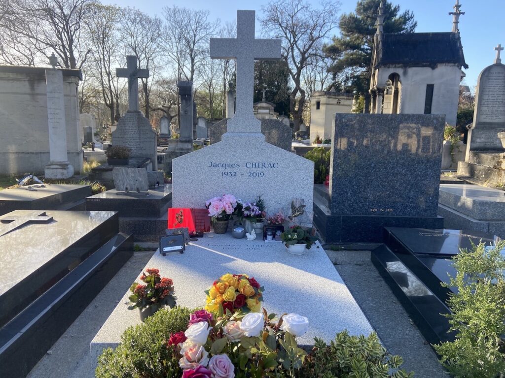 tombe jacques chirac